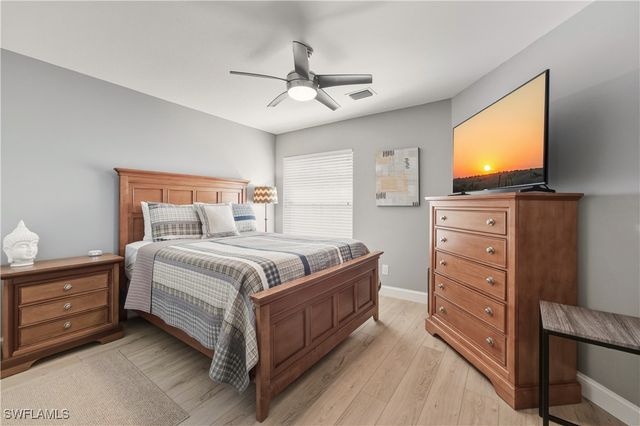 6185 Reserve CIR 1403, Naples, FL 34119