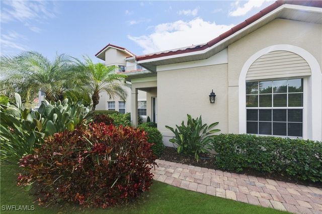 6185 Reserve CIR 1403, Naples, FL 34119