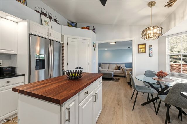 6185 Reserve CIR 1403, Naples, FL 34119