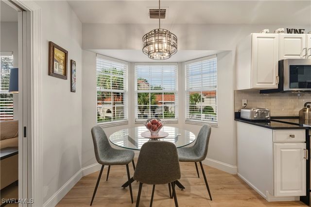 6185 Reserve CIR 1403, Naples, FL 34119