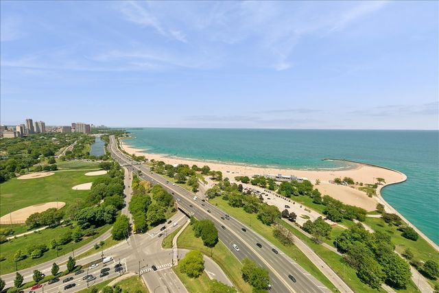 1550 N LAKE SHORE Drive 30D, Chicago, IL 60610