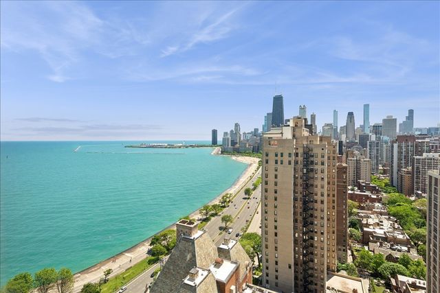 1550 N LAKE SHORE Drive 30D, Chicago, IL 60610