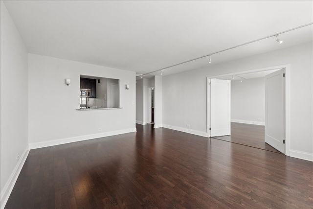 1550 N LAKE SHORE Drive 30D, Chicago, IL 60610