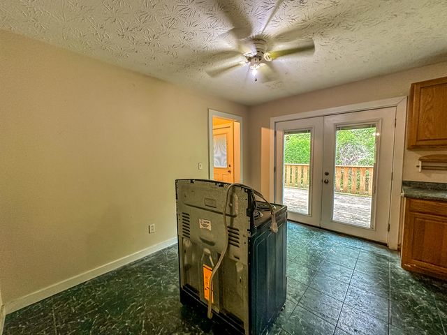 876 KY-3441, Barbourville, KY 40906