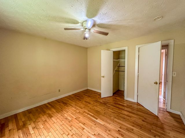876 KY-3441, Barbourville, KY 40906