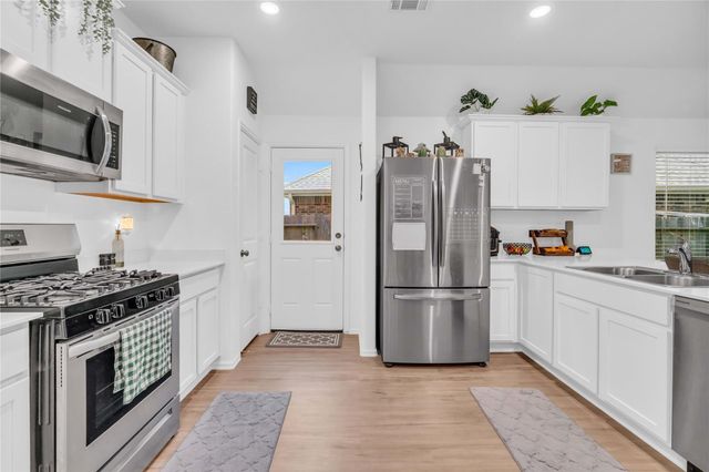 6308 Astoria Park Lane, Houston, TX 77365