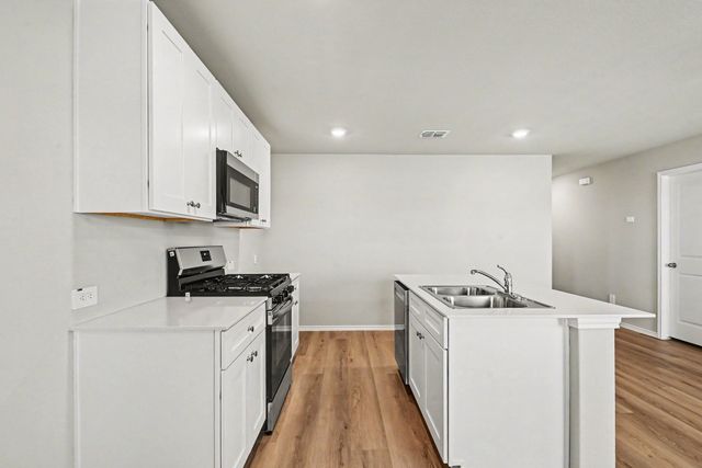 16616 Port Arthur Place, Fort Worth, TX 76247