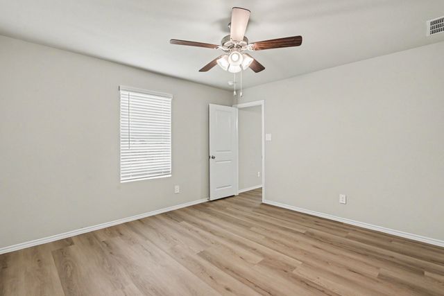 16616 Port Arthur Place, Fort Worth, TX 76247