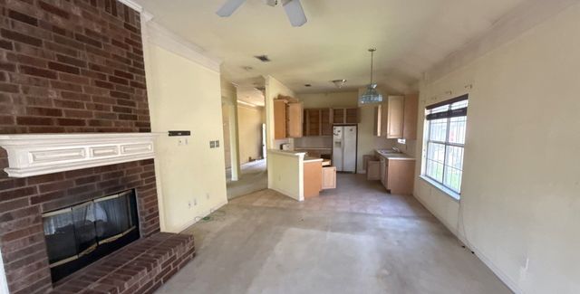 1822 Masters Drive, Desoto, TX 75115