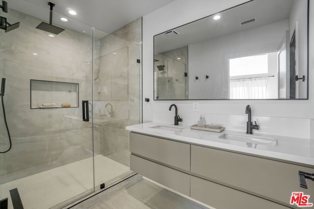 11959 W Juniette Street, Culver City, CA 90230