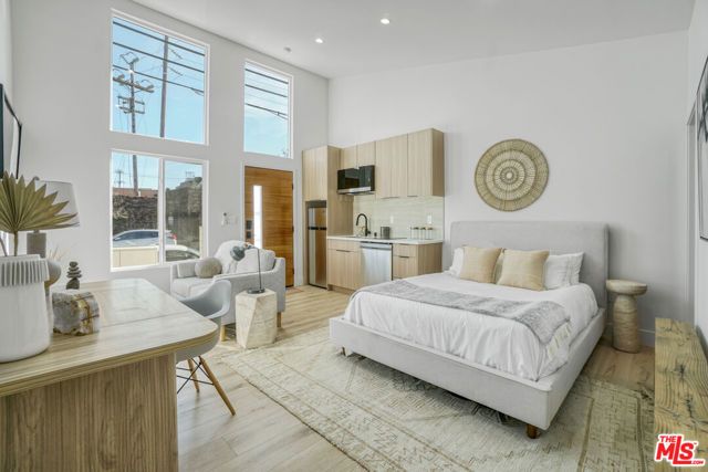 11959 W Juniette Street, Culver City, CA 90230