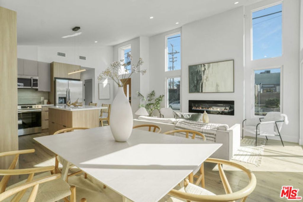 11959 W Juniette Street, Culver City, CA 90230