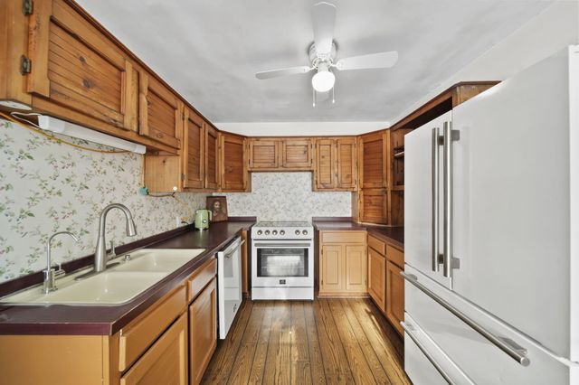 6112 Bemis Road, Ypsilanti, MI 48197