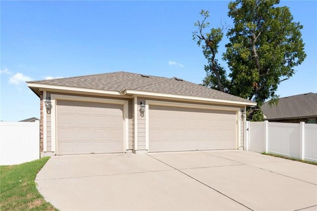 1802 Discovery BLVD, Cedar Park, TX 78613