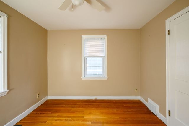 113 Ledgewood Rd, Dedham, MA 02026