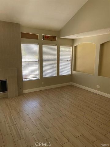 39 Chickadee Lane, Aliso Viejo, CA 92656