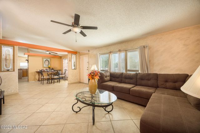 12320 W High Ridge Drive, Tucson, AZ 85736