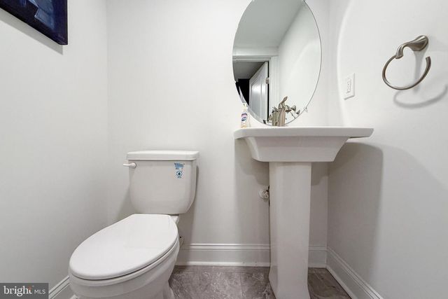 210 MEADOW DR, Haddonfield, NJ 08033