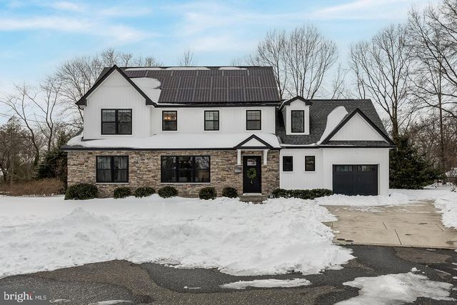 210 MEADOW DR, Haddonfield, NJ 08033