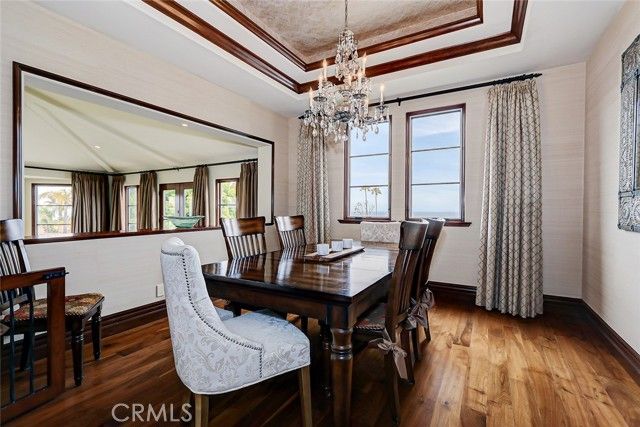 853 6th, Manhattan Beach, CA 90266