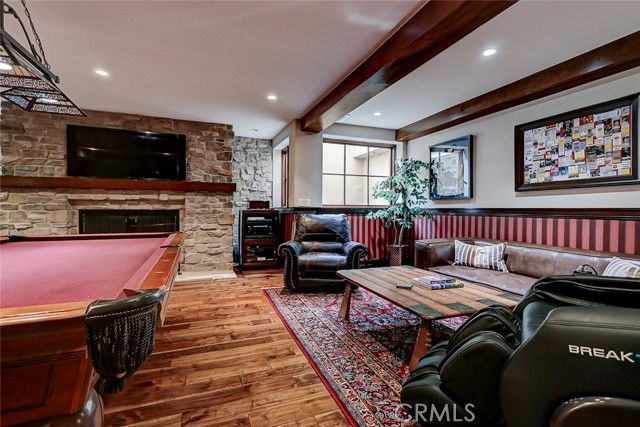 853 6th, Manhattan Beach, CA 90266