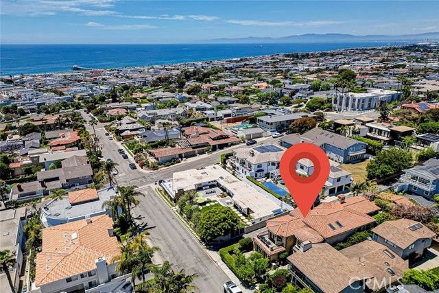 853 6th, Manhattan Beach, CA 90266