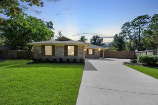 2102 Rolling Glen Drive, Spring, TX 77373