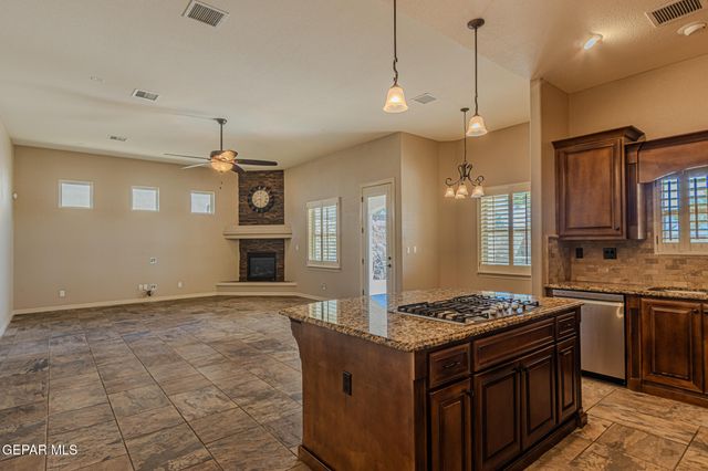 14216 RAINBOW POINT Drive, El Paso, TX 79938