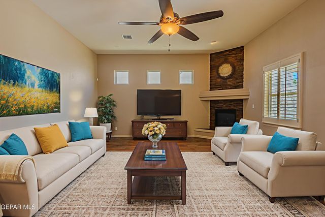 14216 RAINBOW POINT Drive, El Paso, TX 79938