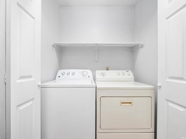 9324 Saraatoga Road, Fort Wayne, IN 46804