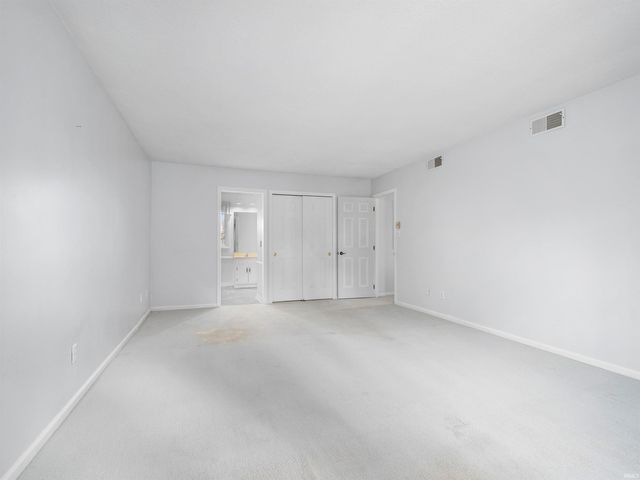 9324 Saraatoga Road, Fort Wayne, IN 46804