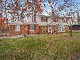 9324 Saraatoga Road, Fort Wayne, IN 46804