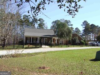 839 Sandy Creek Road, Fayetteville, GA 30214