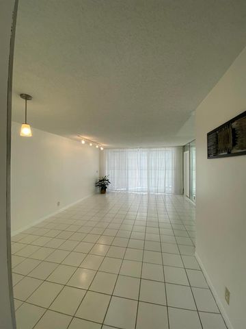 4110 Tivoli Court, Lake Worth, FL 33467