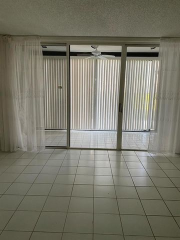4110 Tivoli Court, Lake Worth, FL 33467