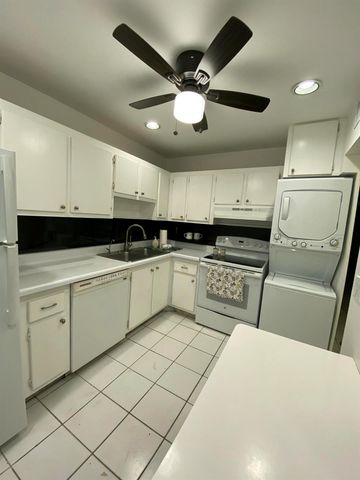 4110 Tivoli Court, Lake Worth, FL 33467