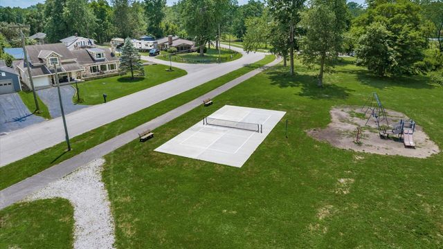 13376 Maple Road NE, Thornville, OH 43076