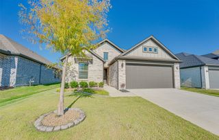 233 Little Bridge Drive, Lavon, TX 75166