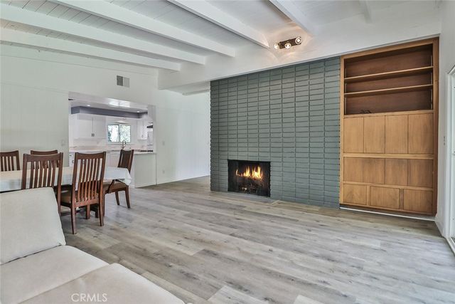 23540 Kivik, Woodland Hills, CA 91367