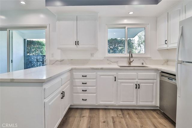 23540 Kivik, Woodland Hills, CA 91367
