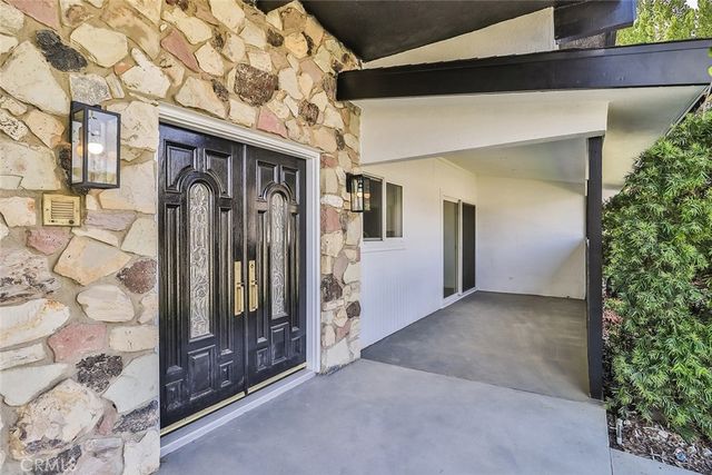 23540 Kivik, Woodland Hills, CA 91367