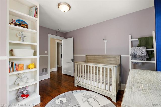 1033 Maplegrove Avenue, Royal Oak, MI 48067