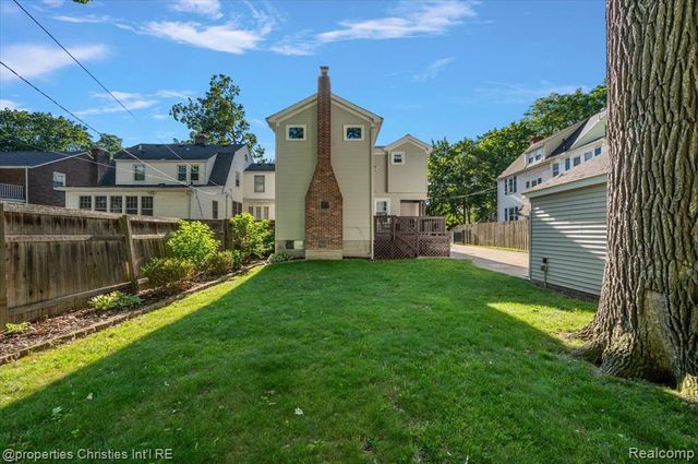 1033 Maplegrove Avenue, Royal Oak, MI 48067