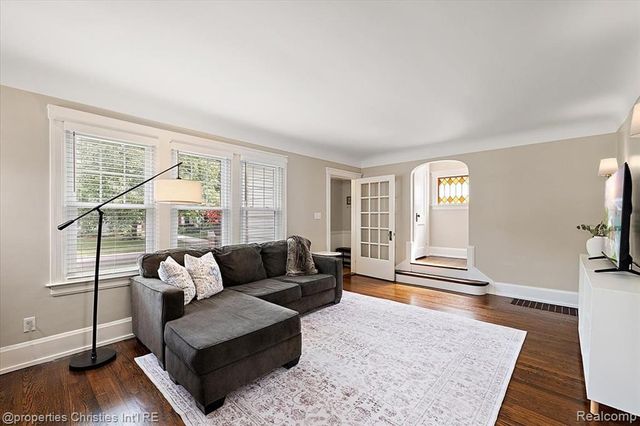 1033 Maplegrove Avenue, Royal Oak, MI 48067