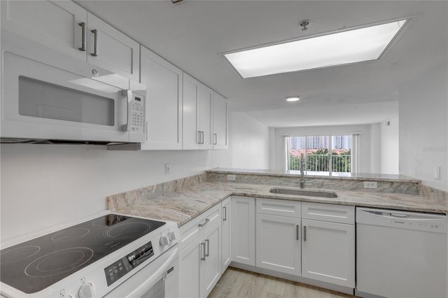 4 OCEANS WEST BOULEVARD 402A, Daytona Beach, FL 32118