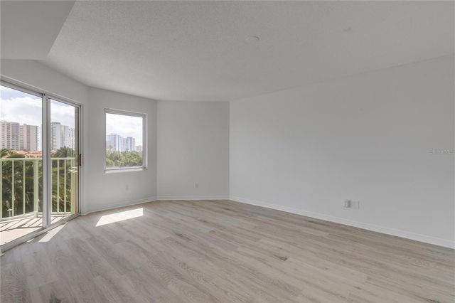 4 OCEANS WEST BOULEVARD 402A, Daytona Beach, FL 32118
