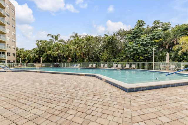 4 OCEANS WEST BOULEVARD 402A, Daytona Beach, FL 32118