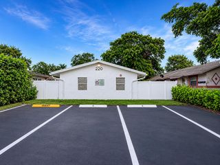 220 NW 12TH Court # 3, Pompano Beach, FL 33060