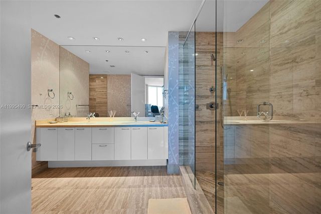 15901 Collins Ave 2405, Sunny Isles Beach, FL 33160