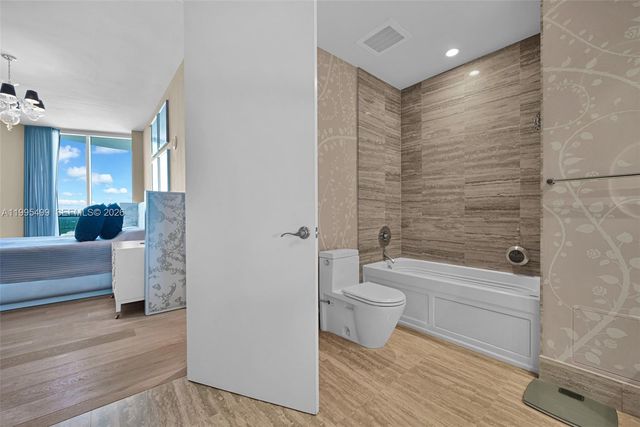 15901 Collins Ave 2405, Sunny Isles Beach, FL 33160